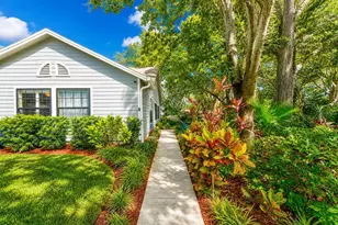 2728 Bentley Dr, Palm Harbor, FL 34684 - Photo 17