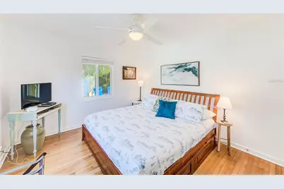 240-242 Mateo Way NE, Saint Petersburg, FL 33704 - Photo 19