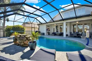 7023 Derwent Glen Cir, Land O Lakes, FL 34637 - Photo 5