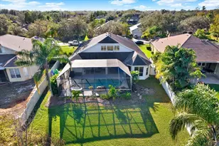 7023 Derwent Glen Cir, Land O Lakes, FL 34637 - Photo 7