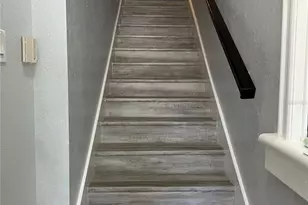 805 Normandy Trace Rd, Tampa, FL 33602 - Photo 11