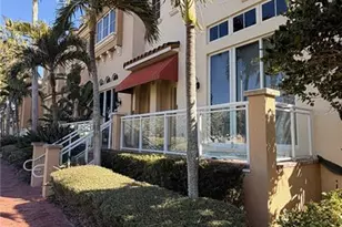 525 Mandalay Ave, Clearwater Beach, FL 33767 - Photo 3