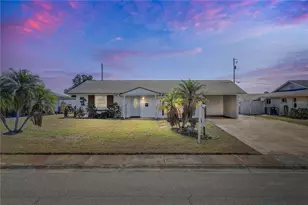 708 Tam O Shanter Ave, Sun City Center, FL 33573 - Photo 33