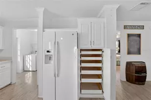 34543 Petunia Pl, Zephyrhills, FL 33541 - Photo 17