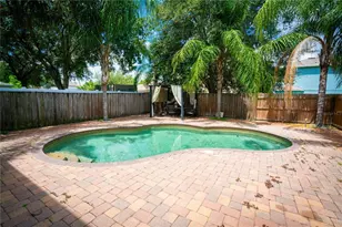 10468 Blackmore Dr, Tampa, FL 33647 - Photo 5