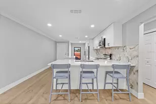 4720 Brittany Dr S, Saint Petersburg, FL 33715 - Photo 17