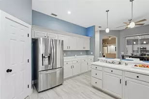 7212 Spur Ct, Sarasota, FL 34243 - Photo 21