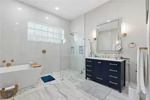 7212 Spur Ct, Sarasota, FL 34243 - Photo 31