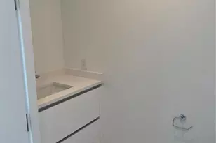 400 Central Ave, Saint Petersburg, FL 33701 - Photo 13