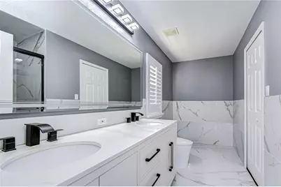 18109 Canal Pointe Street, Tampa, FL 33647 - Photo 21