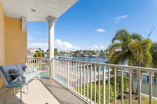 145 Brightwater Dr, Clearwater Beach, FL 33767 - Photo 17