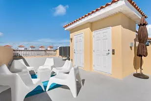 145 Brightwater Dr, Clearwater Beach, FL 33767 - Photo 35