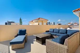 145 Brightwater Dr, Clearwater Beach, FL 33767 - Photo 29