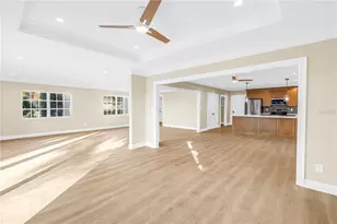 11 Brightwaters Cir NE, Saint Petersburg, FL 33704 - Photo 11