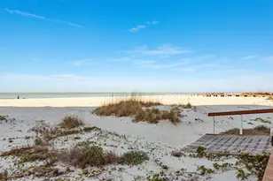 880 Mandalay Ave, Clearwater Beach, FL 33767 - Photo 43