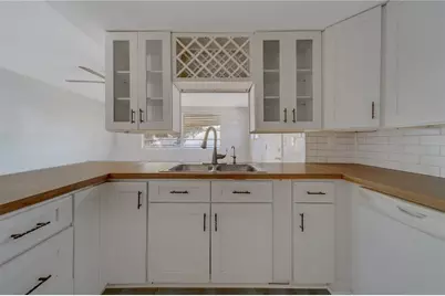 8234 Medford Drive, Port Richey, FL 34668 - Photo 15