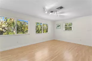 6604 Blue Heron Dr S, Saint Petersburg, FL 33707 - Photo 29