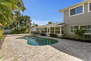 6604 Blue Heron Dr S, Saint Petersburg, FL 33707 - Photo 37