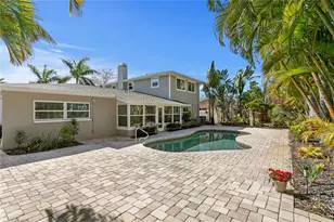 6604 Blue Heron Dr S, Saint Petersburg, FL 33707 - Photo 3