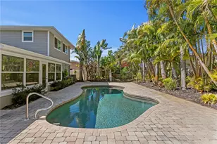 6604 Blue Heron Dr S, Saint Petersburg, FL 33707 - Photo 3