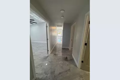 6728 Islander Lane, Tampa, FL 33615 - Photo 33