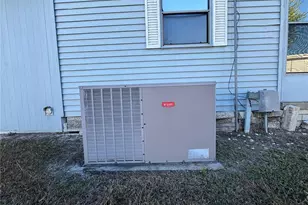 35170 Danny Dr, Zephyrhills, FL 33541 - Photo 29