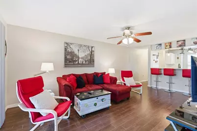 3001 58th Avenue S #105, Saint Petersburg, FL 33712 - Photo 13