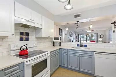 3001 58th Avenue S #105, Saint Petersburg, FL 33712 - Photo 5