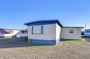 38641 Lansing Ave, Zephyrhills, FL 33542 - Photo 27