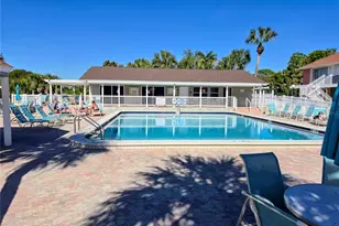 4105 38th Ave S, Saint Petersburg, FL 33711 - Photo 5