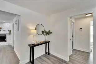 [Address not provided], Tampa, FL 33617 - Photo 11