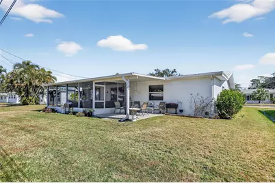 9208 142nd Street, Seminole, FL 33776 - Photo 37