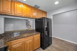 9614 Charlesberg Dr, Tampa, FL 33635 - Photo 13