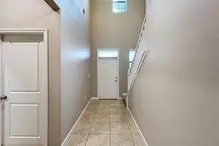 1920 Citrus Lake Ct, Ruskin, FL 33570 - Photo 11