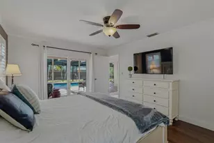 10099 Linden Pl Dr, Seminole, FL 33776 - Photo 25