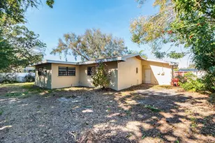 2242 Indian Ave S, Belleair Bluffs, FL 33770 - Photo 19