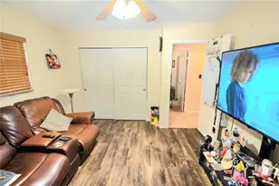 701 58th Ave S, Saint Petersburg, FL 33705 - Photo 43