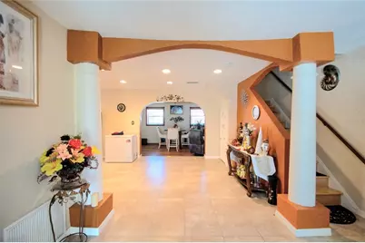 701 58th Avenue S, Saint Petersburg, FL 33705 - Photo 17