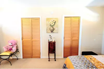 701 58th Avenue S, Saint Petersburg, FL 33705 - Photo 55
