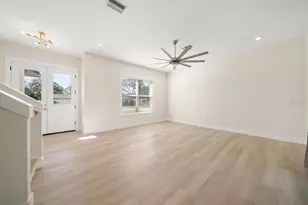 14723 Sunset Dr, Largo, FL 33774 - Photo 7