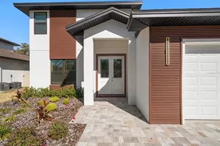 14723 Sunset Dr, Largo, FL 33774 - Photo 1