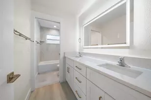 14723 Sunset Dr, Largo, FL 33774 - Photo 37