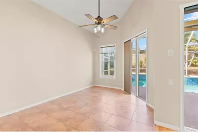 738 N Lake Boulevard, Tarpon Springs, FL 34689 - Photo 9