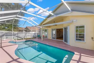 738 N Lake Blvd, Tarpon Springs, FL 34689 - Photo 25