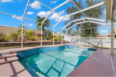 738 N Lake Boulevard, Tarpon Springs, FL 34689 - Photo 23