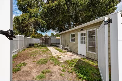 7500 15th Street N, Saint Petersburg, FL 33702 - Photo 15