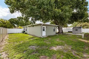 7500 15th St N, Saint Petersburg, FL 33702 - Photo 33