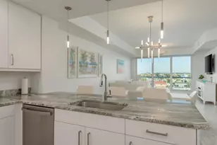415 Island Way, Clearwater Beach, FL 33767 - Photo 13