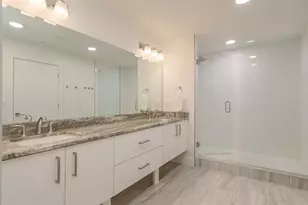 415 Island Way, Clearwater Beach, FL 33767 - Photo 23