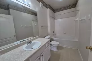 18104 Villa Creek Dr, Tampa, FL 33647 - Photo 11